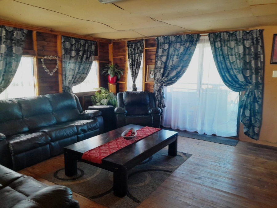 2 Bedroom Property for Sale in Heilbron Free State